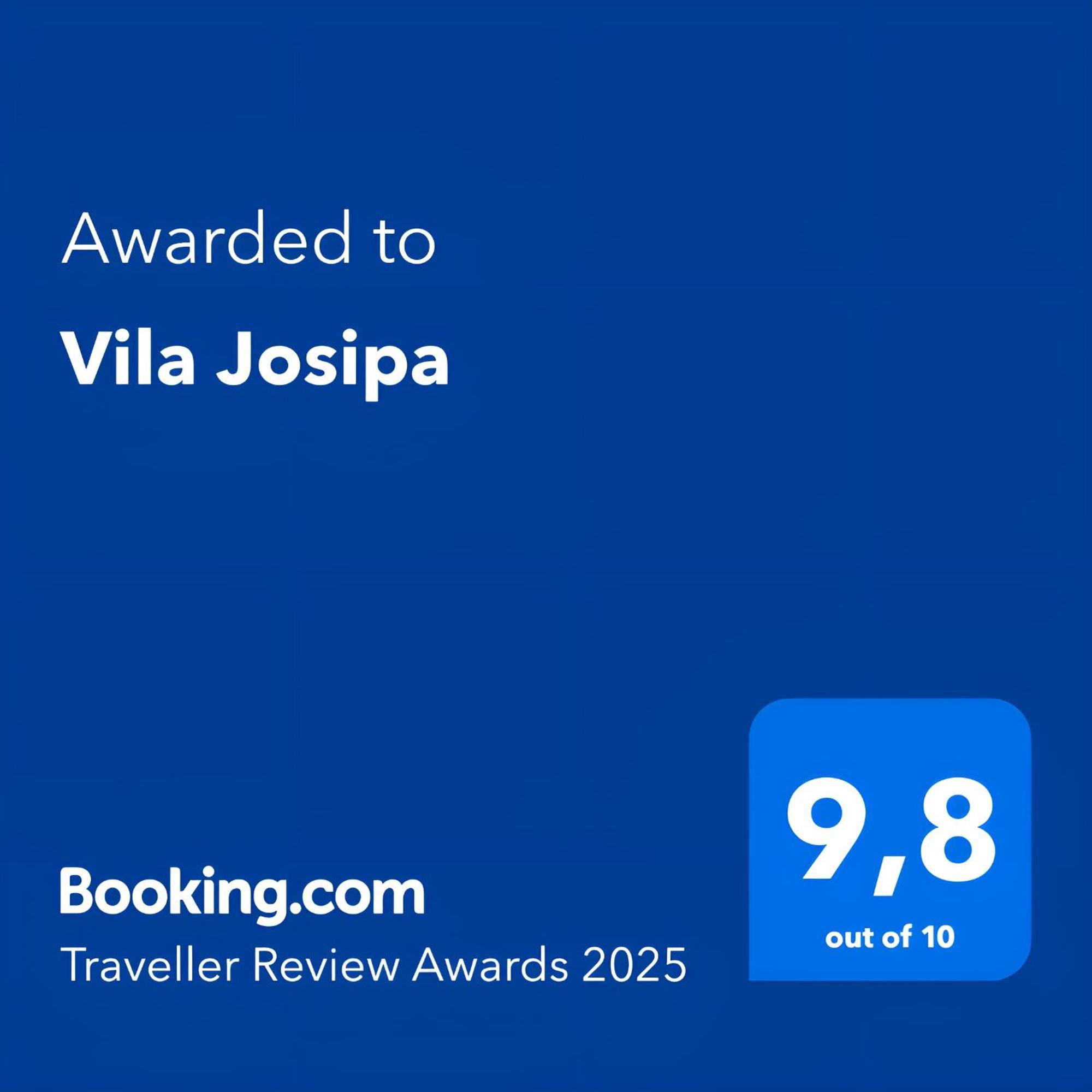 Vila Josipa Vukovar Luaran gambar